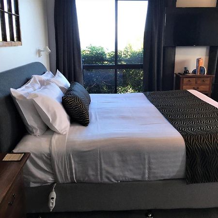 Storm Bay B&B Уайт Бич Номер фото